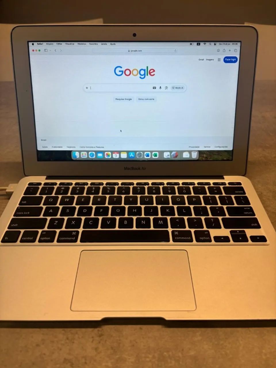 Macbook Air 11`` 2015 com sistema atualizado 2025 - Notebooks