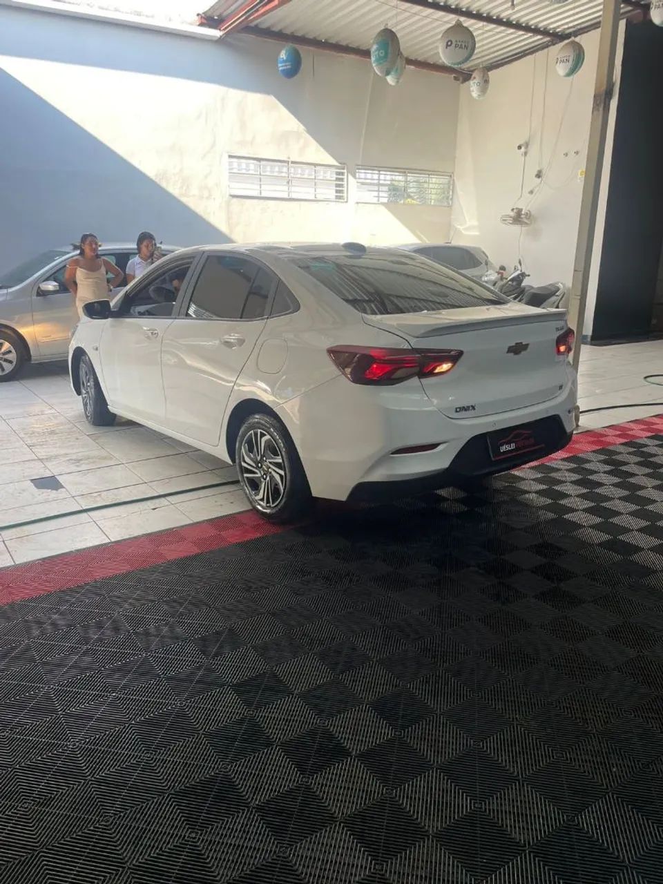 Chevrolet Onix 2024