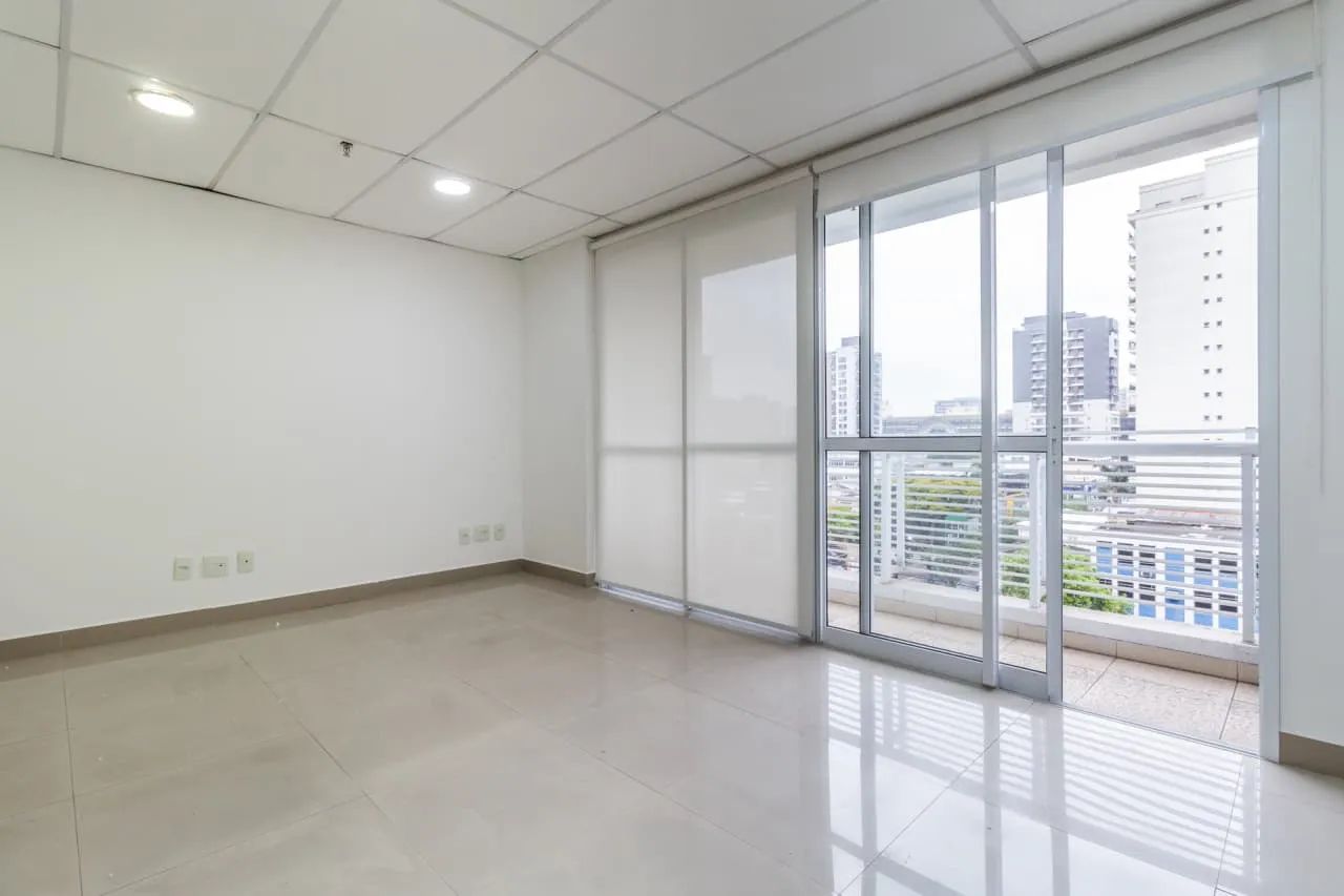 Sala comercial na Avenida Moaci, 525 - 409  47 m²