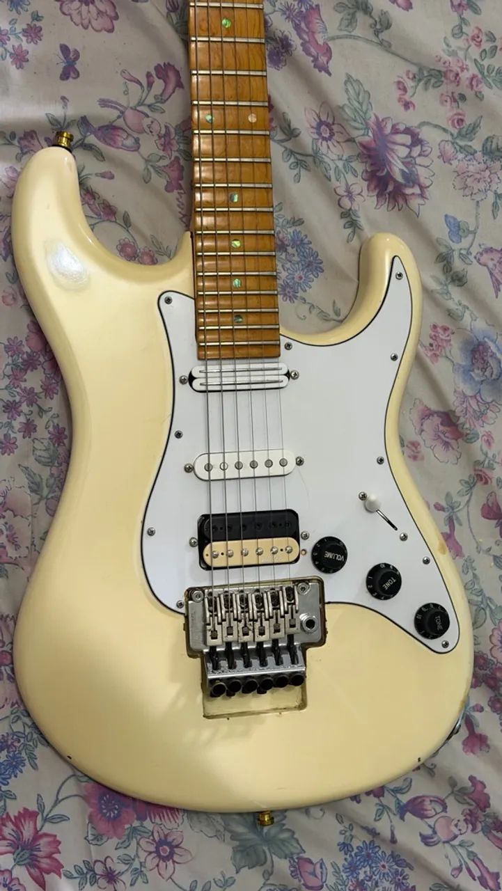 Tagima E2 com hh777, 59 rails e custom blues - Foto 3