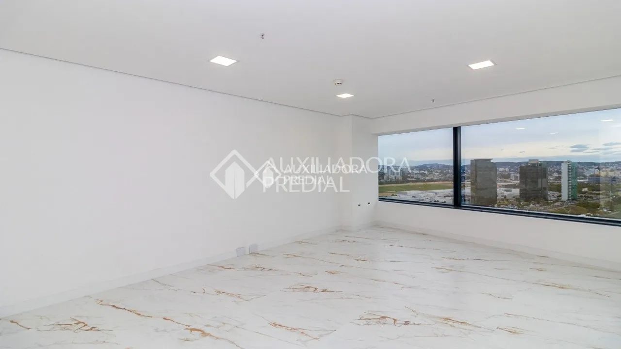 Comercial no bairro Cristal