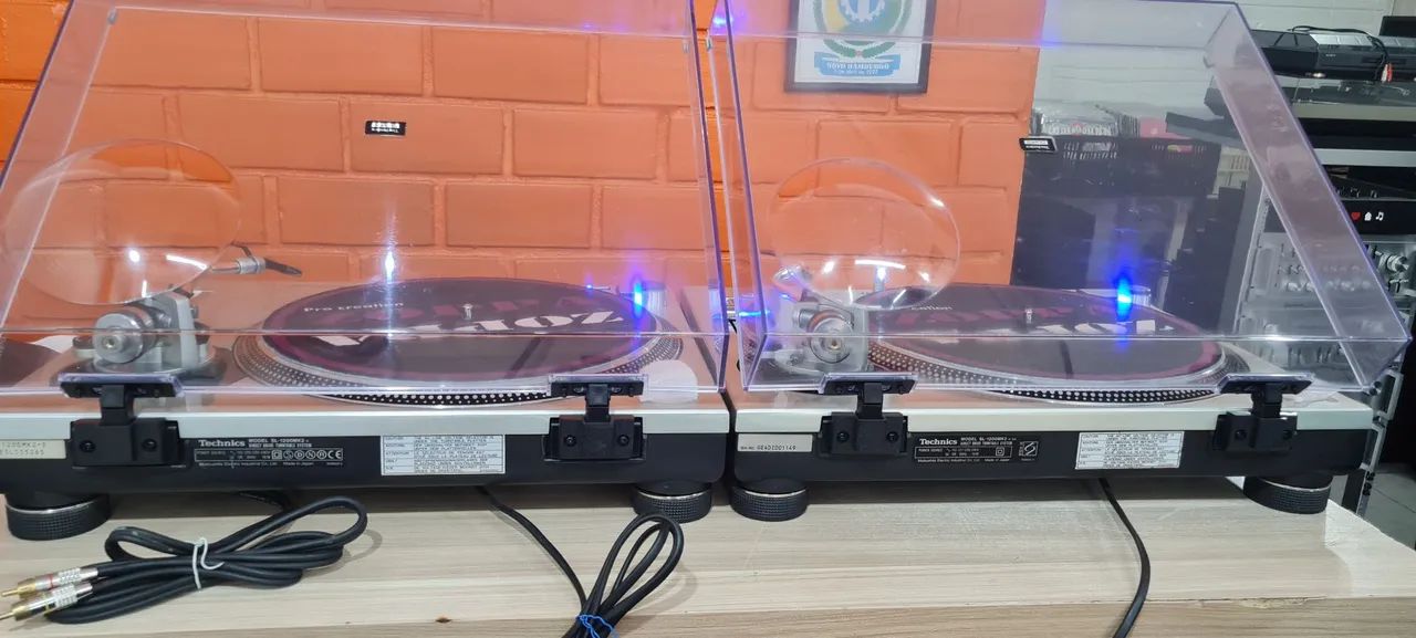 Technics SL-1200 MK2 - Foto 4