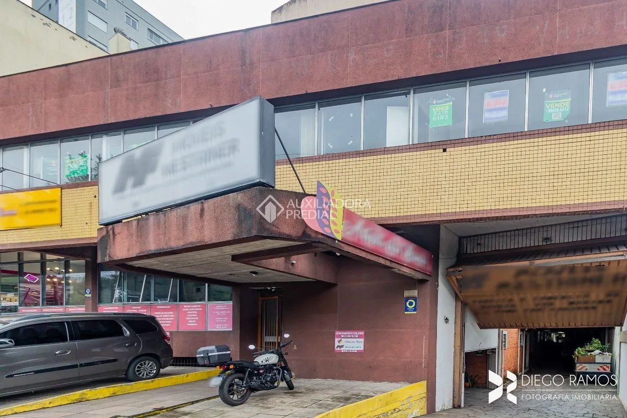 Depósito com 800m²