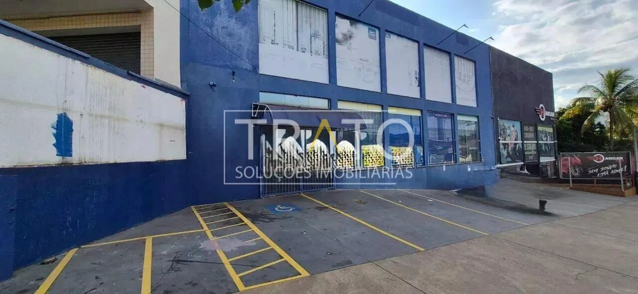 Salão comercial para locação com 188 metros de área construída no Centro em Campinas