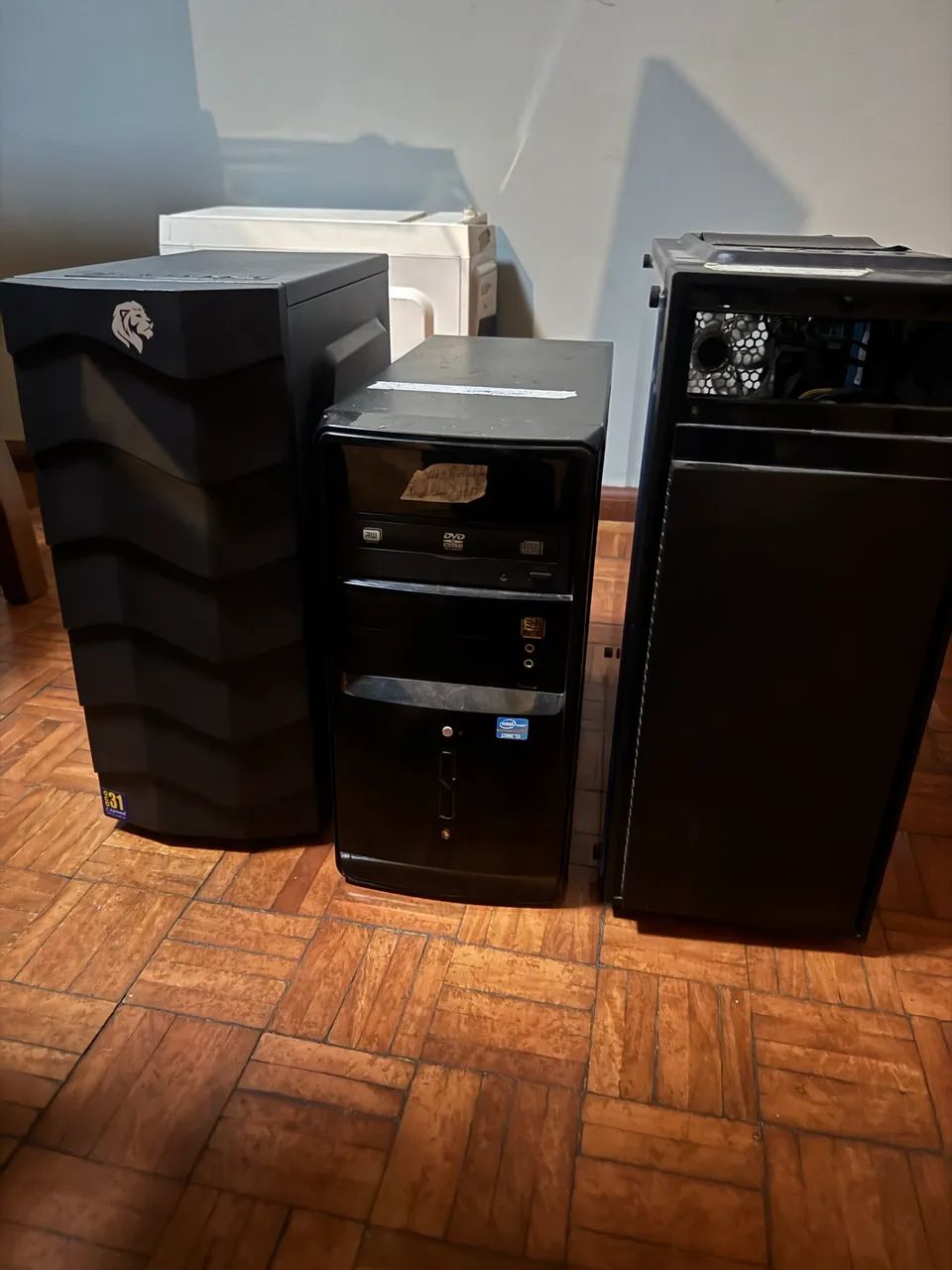 3 COMPUTADORES DESKTOP ? VENDO SEPARADOS OU FAÇO VALOR NO LOTE