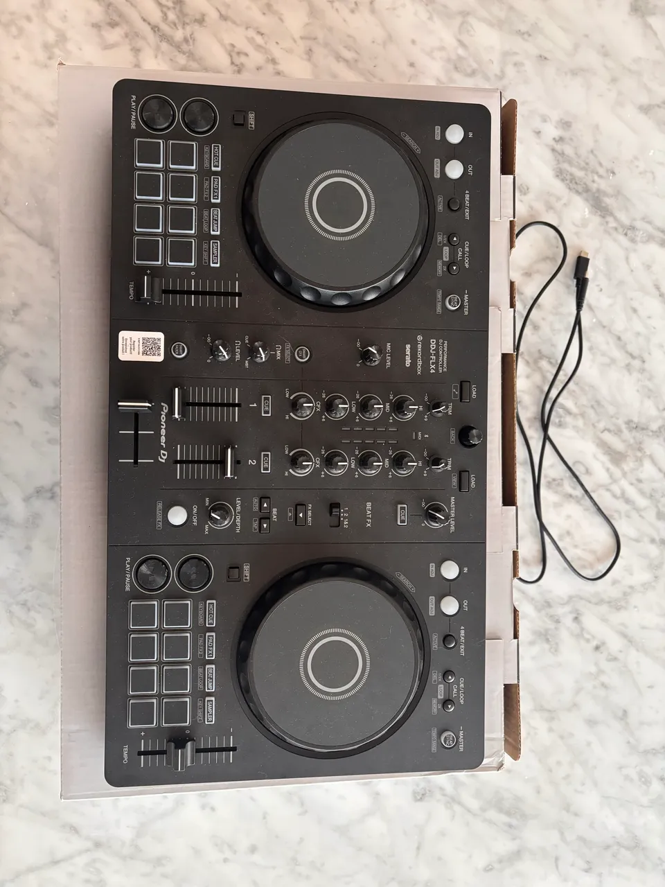 Controladdora Pioneer Ddj-sb2 Perfeito Funcionamento (Usado