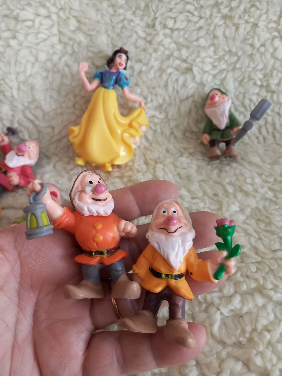 Branca de neve e 7 anoes - Foto 3