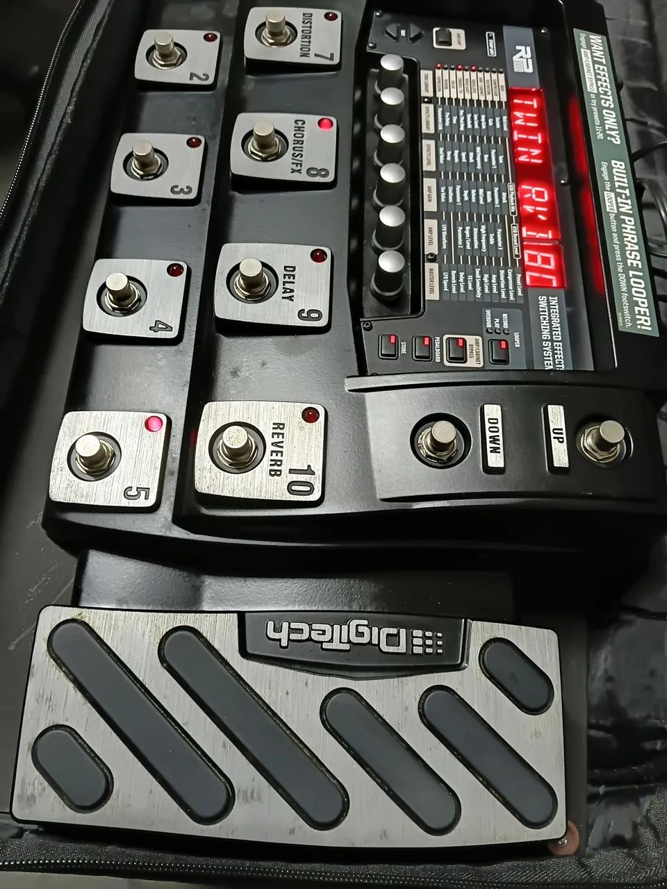 Pedaleira Digitech RP1000 fonte e case - Foto 2