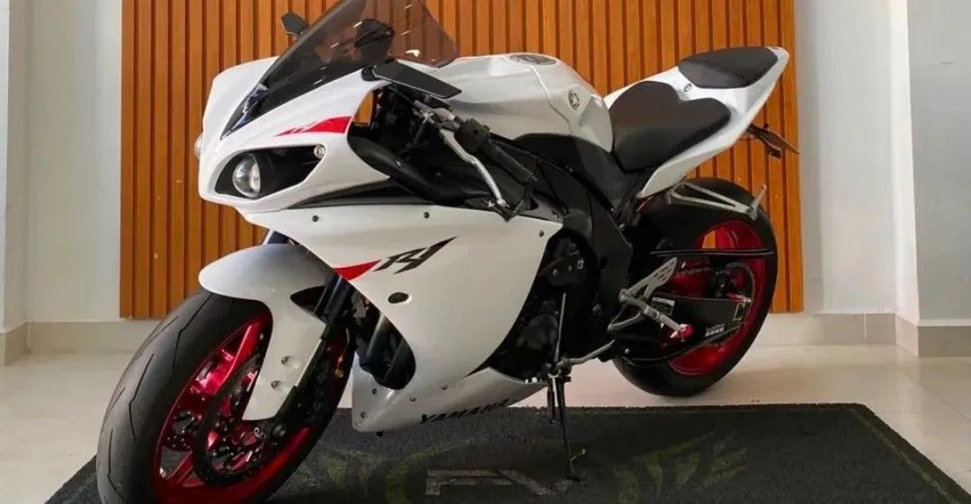 R1 Yamaha  - Foto 5