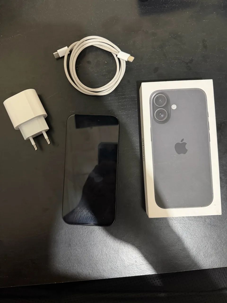 iPhone 16
