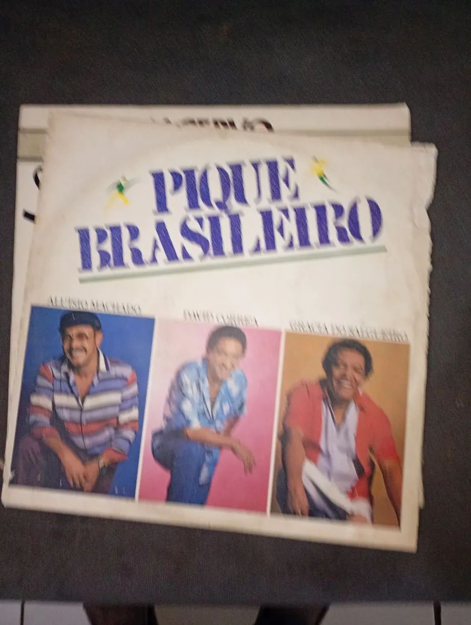 Sandra, e outros