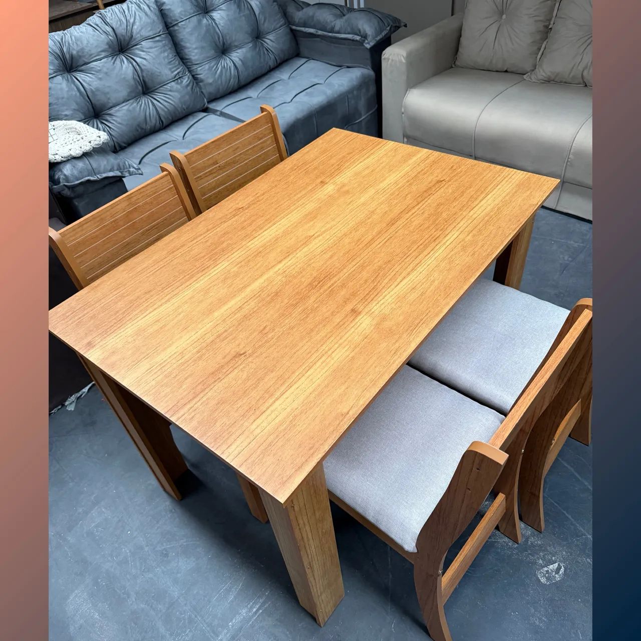 Mesa com 4 cadeiras - pronta entrega  - Foto 2