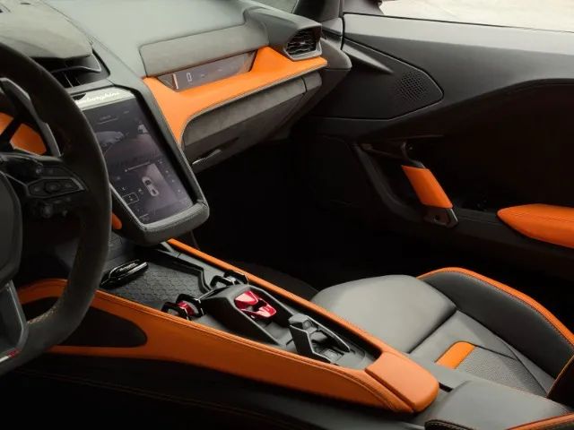 Lamborghini Temerário 4.0 V8 Bi-Turbo Aut. 2026, foto 16 de 20