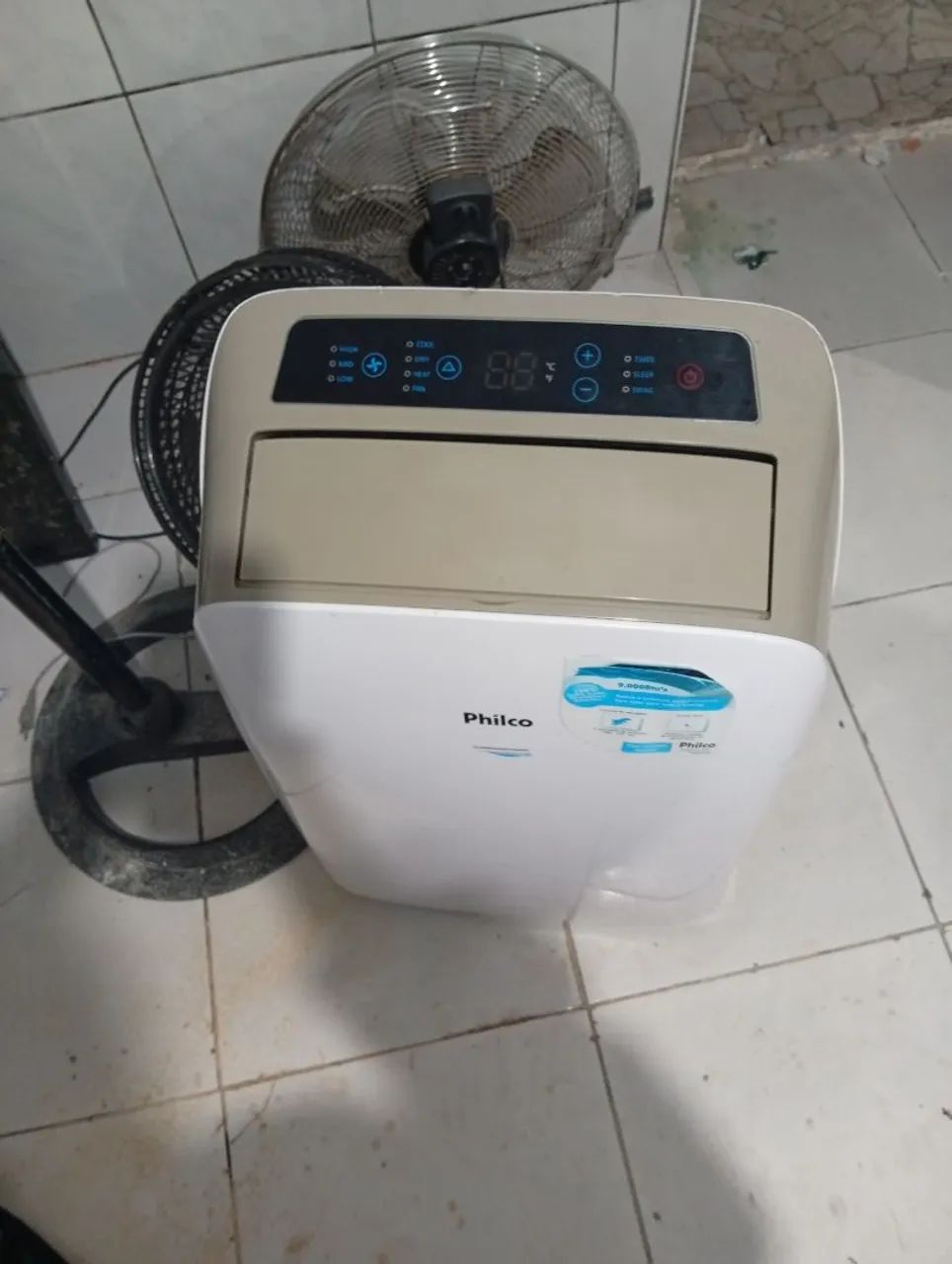 Vendo ar com em perfeito estado. Retirada 