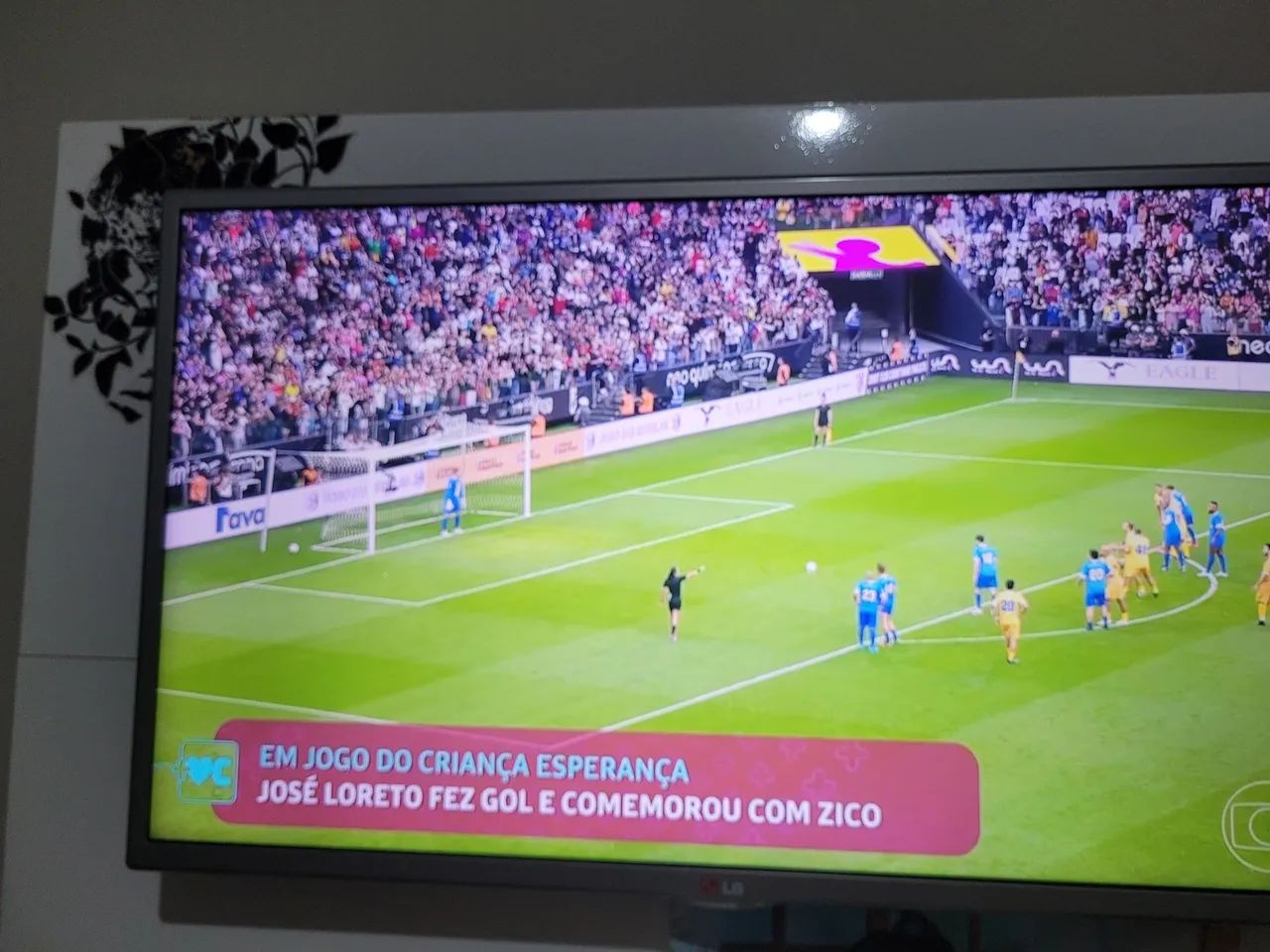 Tv LG 32 polegadas com crhomecast