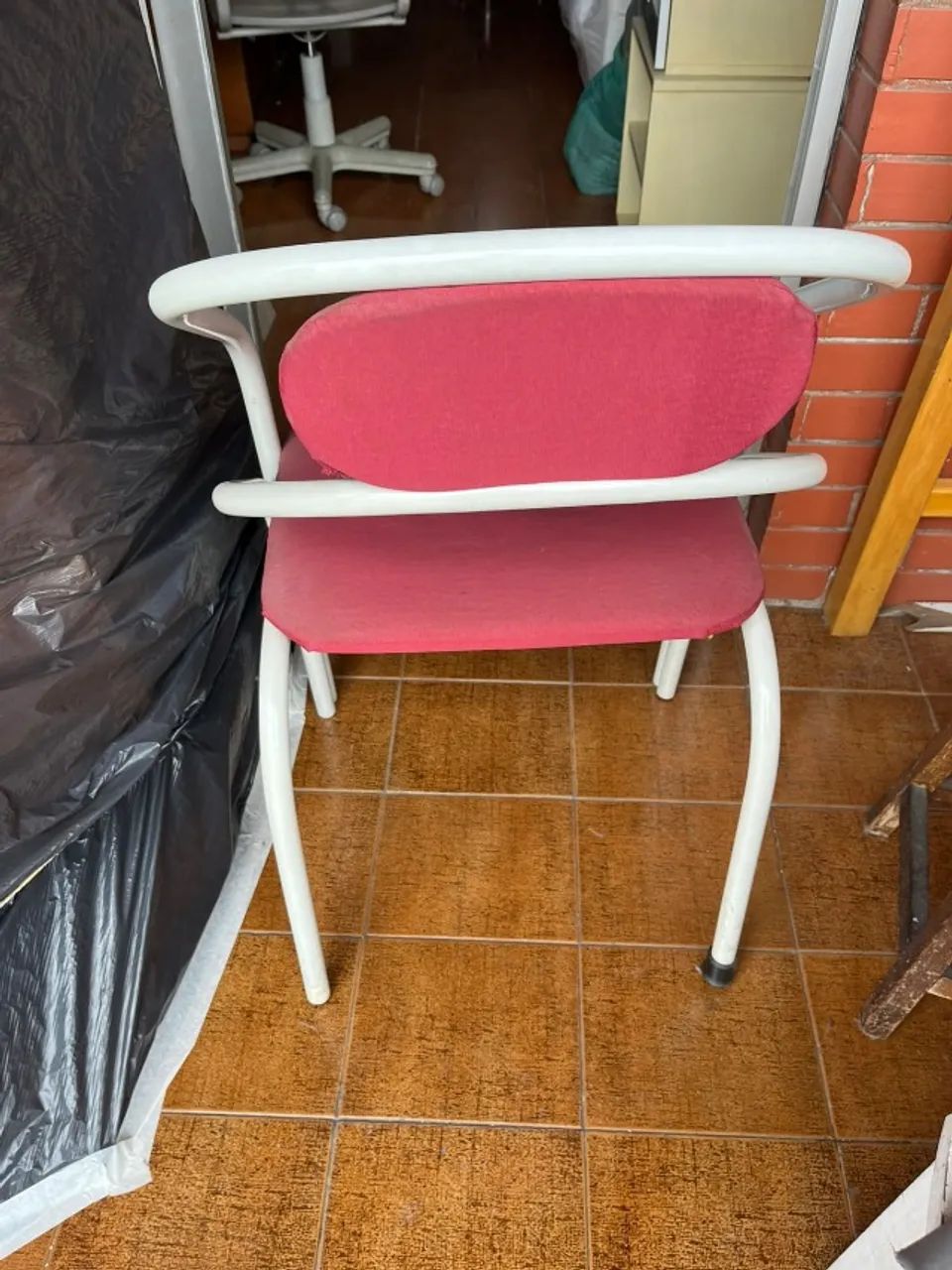 Cadeira de ferro com estofado - Foto 2