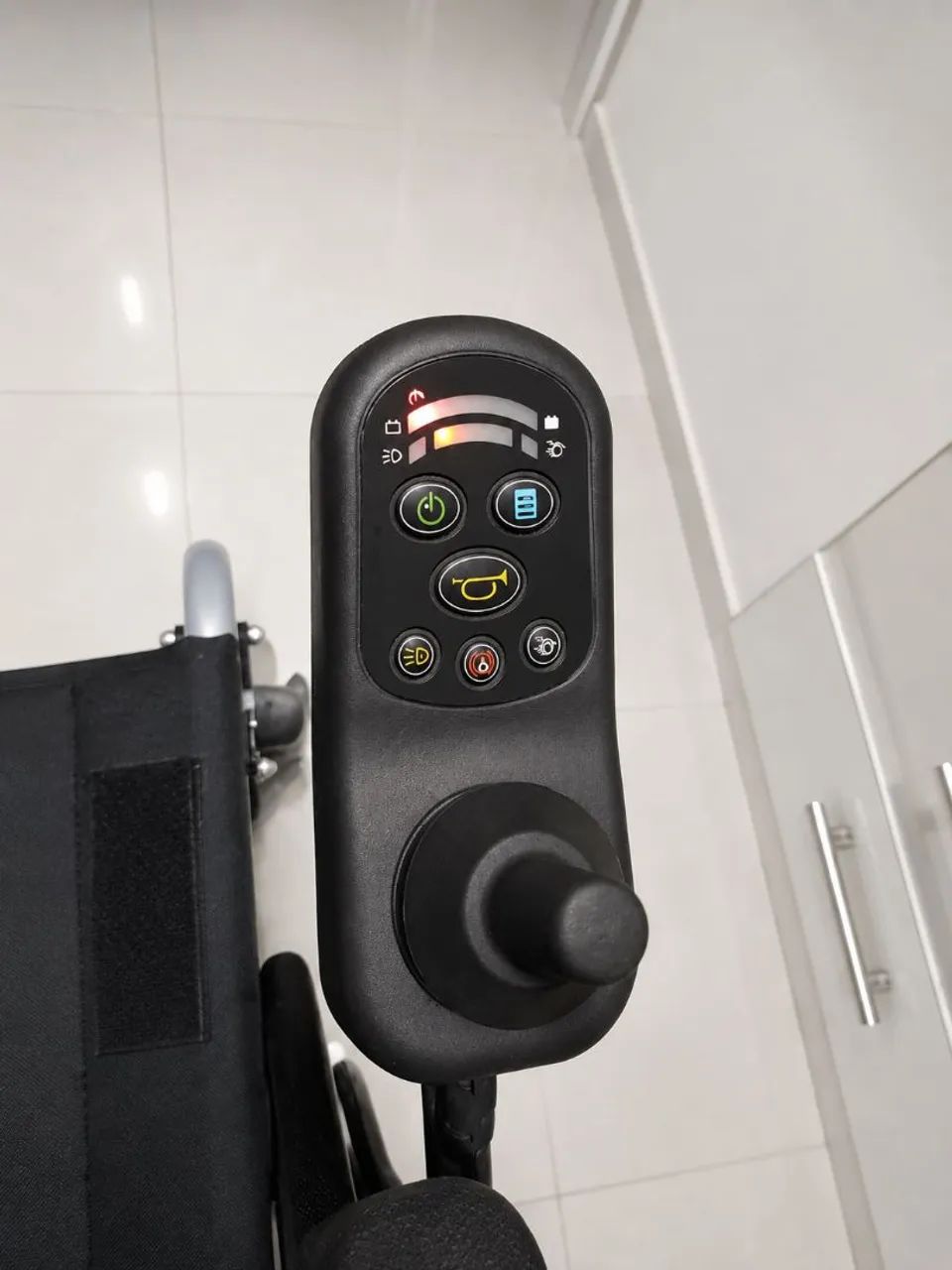 Cadeira de rodas elétrica nova - Foto 4
