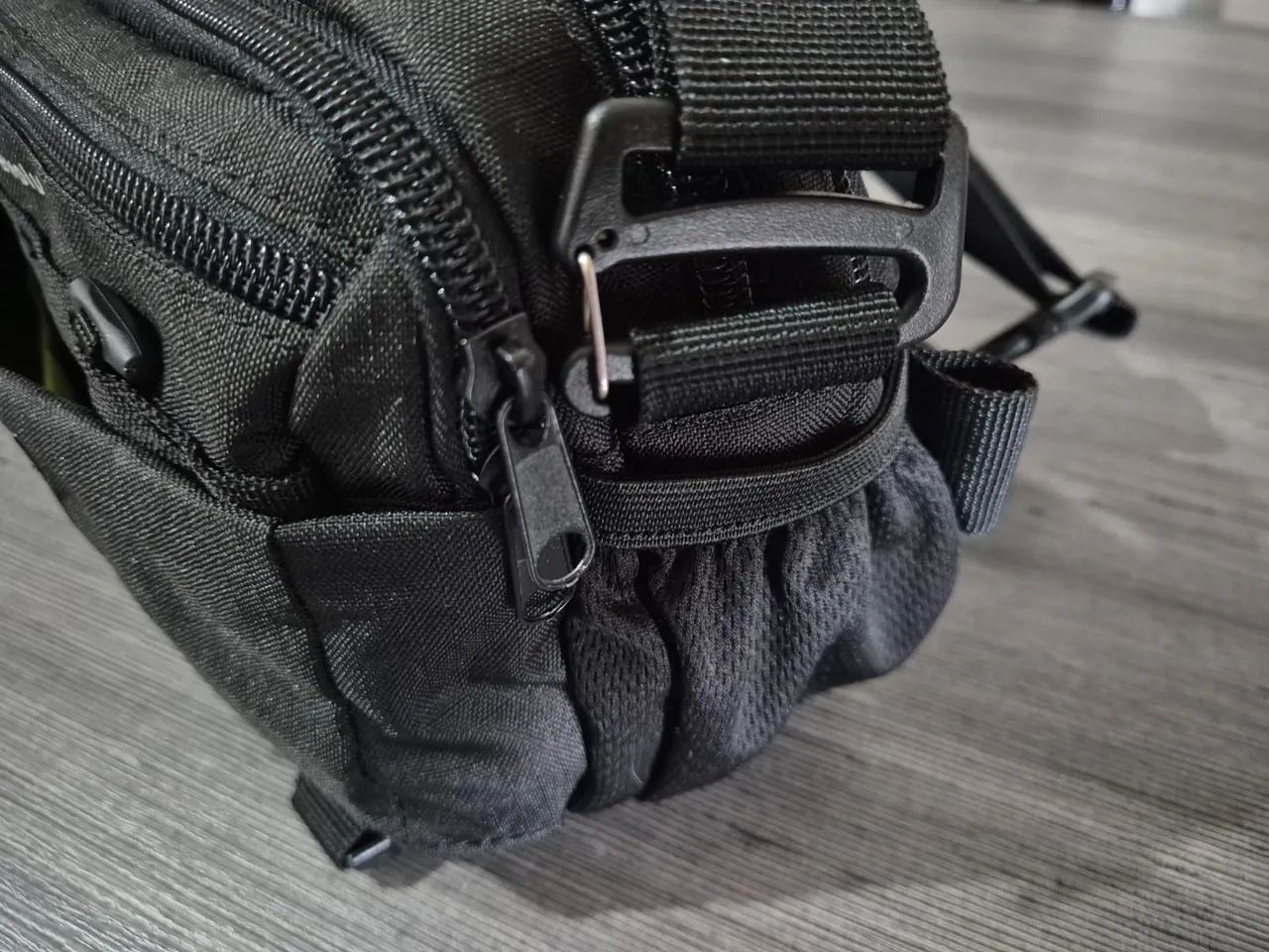 Bolsa pochete camaleão Galapagos - Foto 2