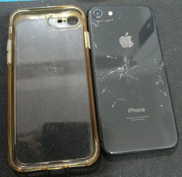 iphone 8 preto usado funcionando - Foto 4