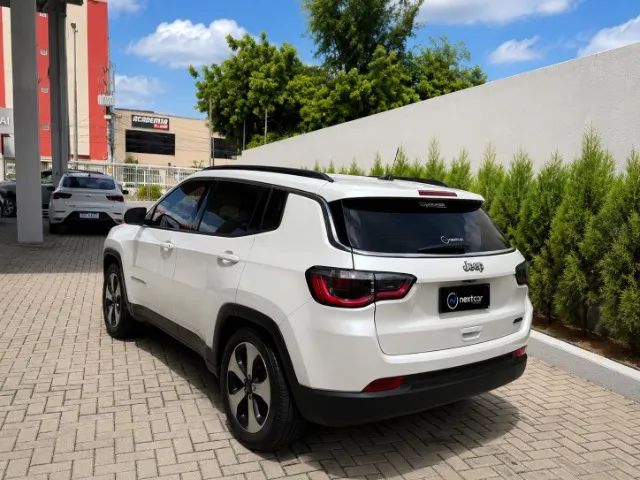 Jeep Compass Longitude 2.0 4X2 Flex 16V Aut. 2017 - Foto 2
