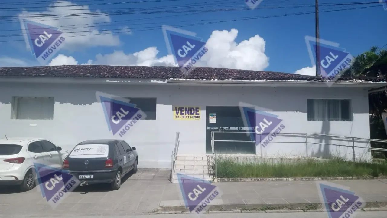 Rua Nossa Senhora de Lourdes, esquina-Palmares