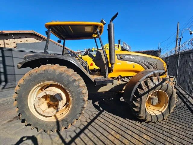 Trator Valtra Bm 115 ano 2024/2025