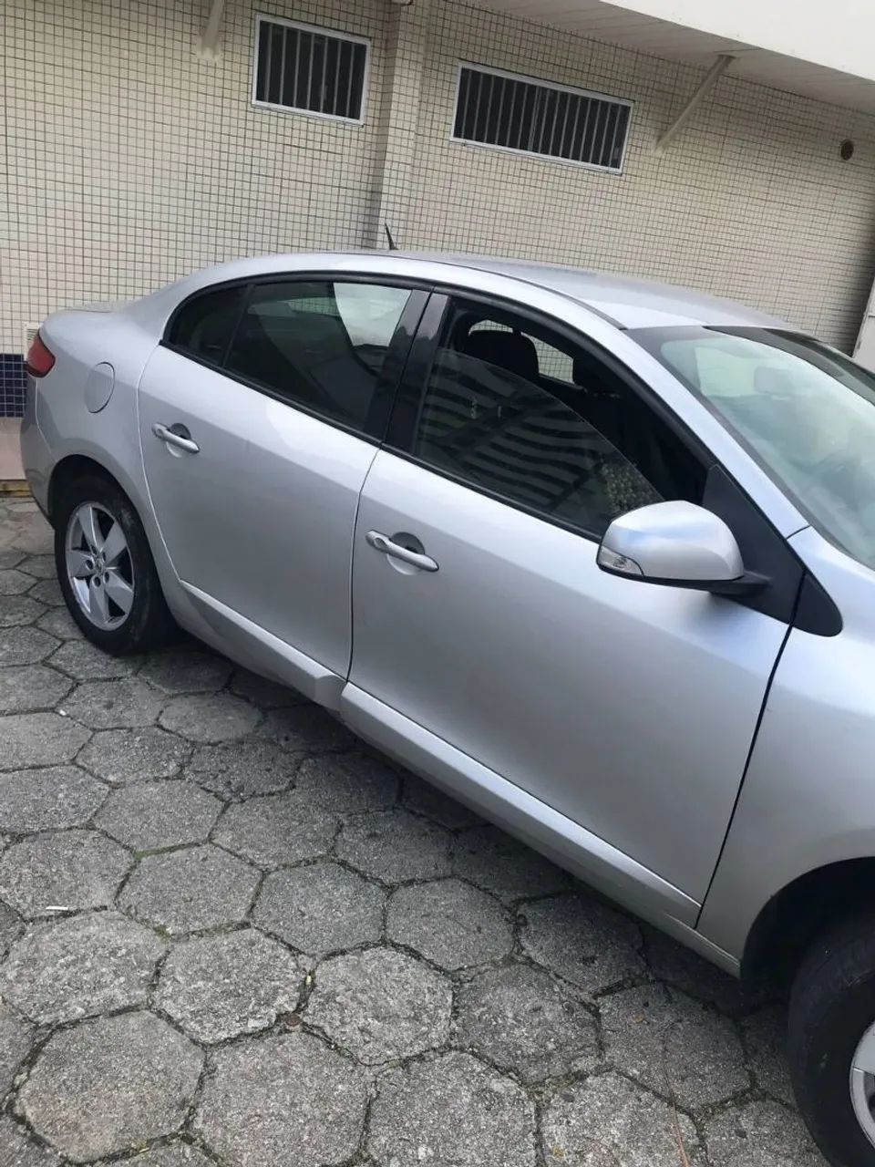 Renault Fluence Sed. Dynamique 2.0 16V Flex Mec. 2013 - Foto 2