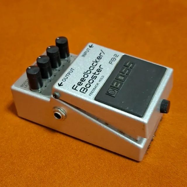 Pedal Boss Feedbacker / Booster FB-2 - Foto 5