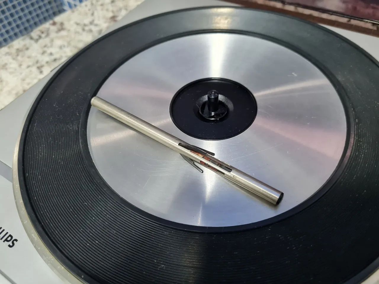 Vitrola Philips 560 ( Para Restauro ) LEIA o anúncio abaixo