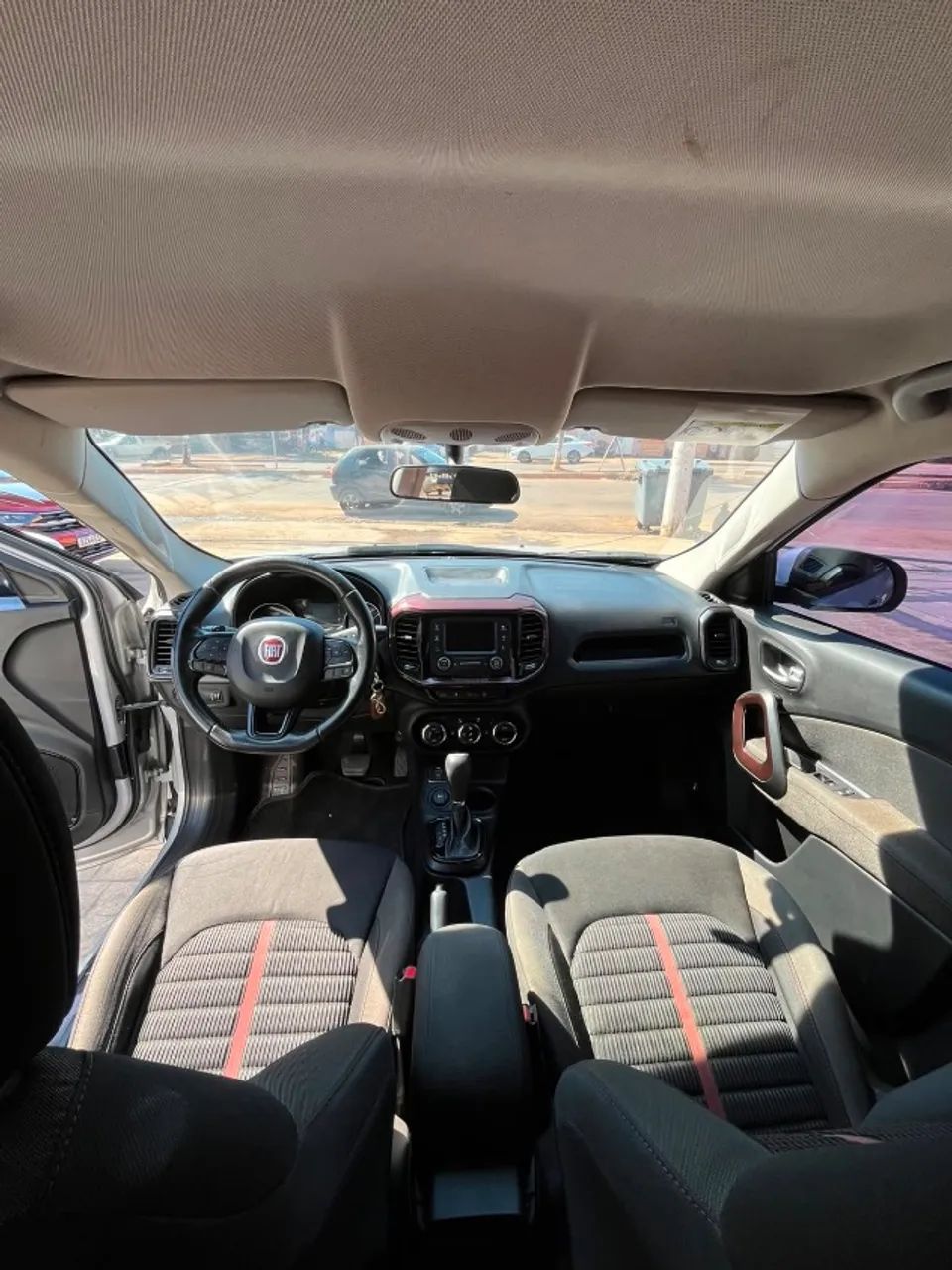 Fiat Toro Freedom 1.8 16V Flex Aut. 2019 - Foto 4