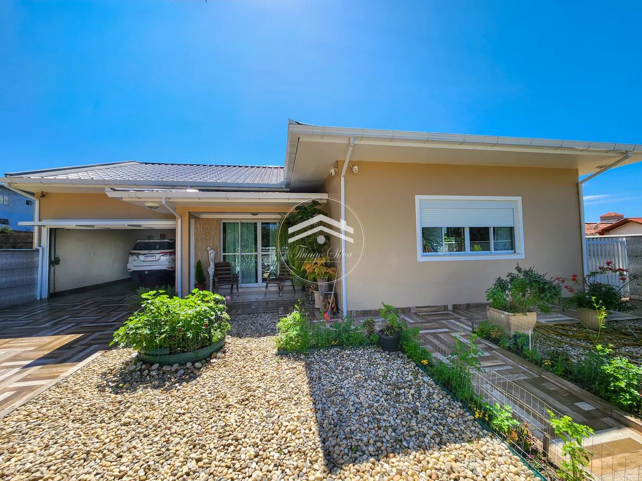 Casa na Enseada de Brito, Palhoça/SC, 3Dorm1Suíte, Escrít/Públic, 100mt do Mar