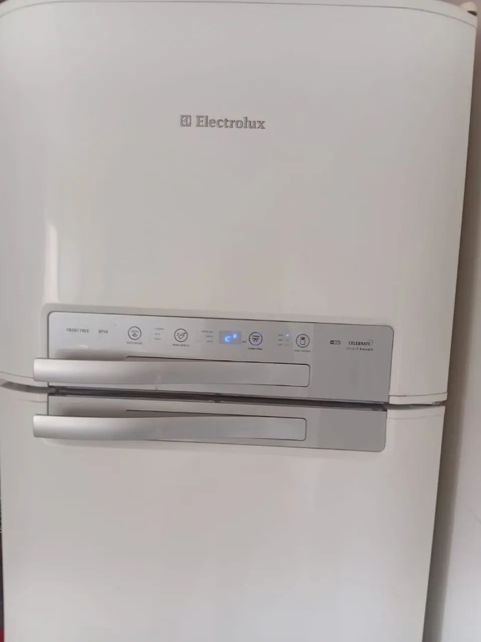 Vendo geladeira duplex 