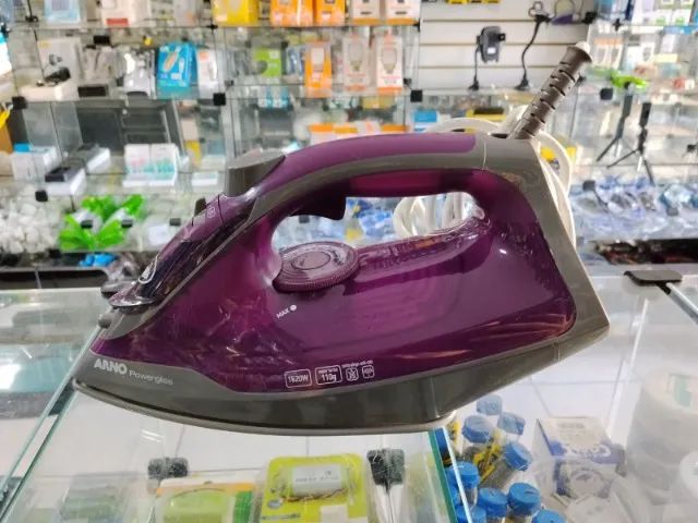FERRO A VAPOR ARNO POWERGLISS 1750W 220V ROXO - USADO