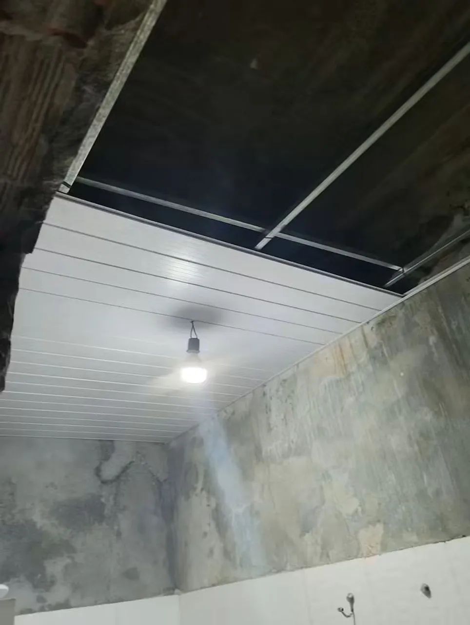 Instalação de forro PVC e Isopor  - Foto 5