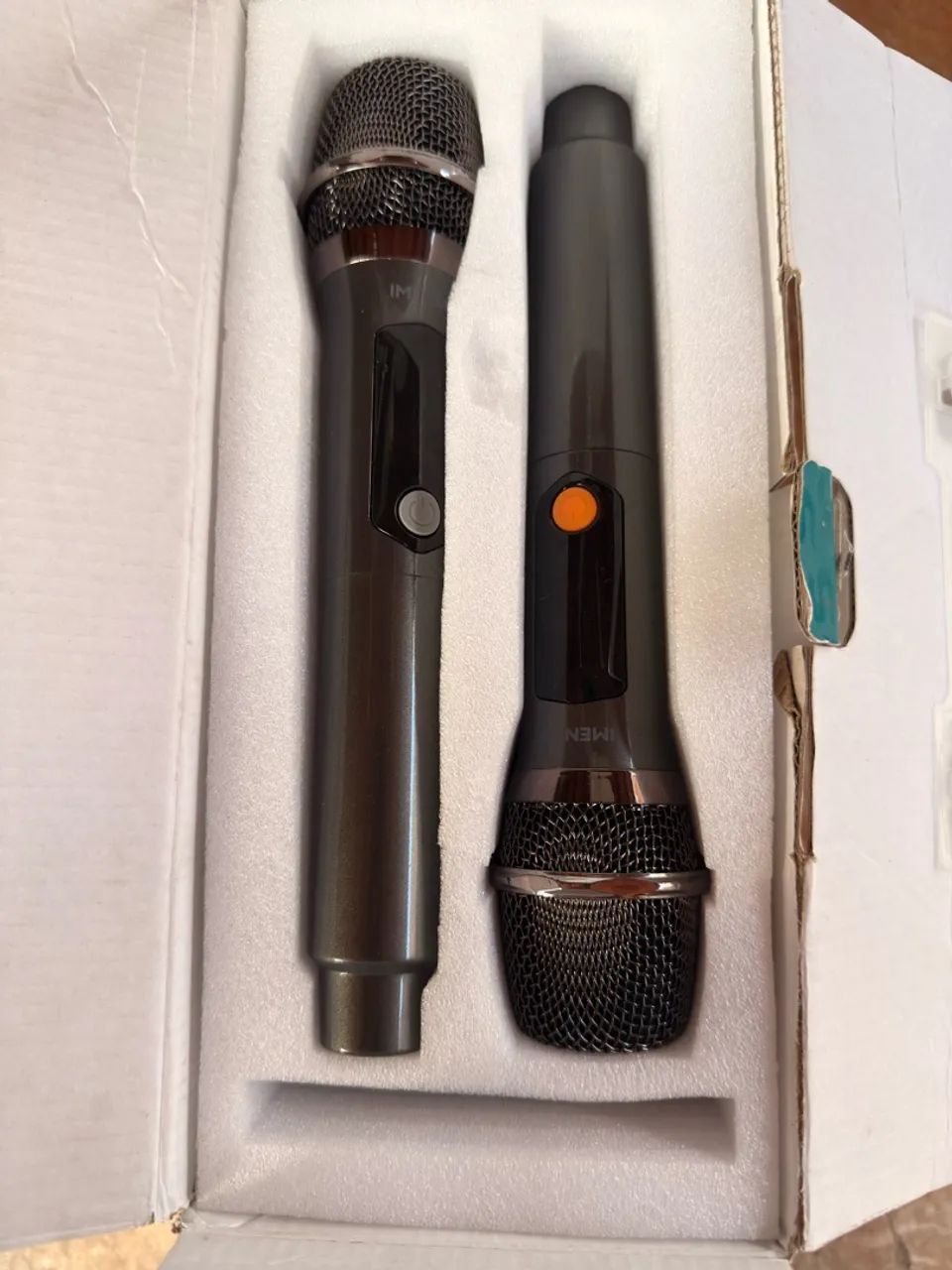 Caixa top! Imenso x32 com 2 microfones sem fio - Foto 3