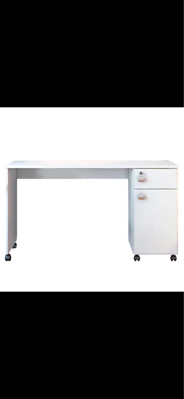 ? MESA PARA COMPUTADOR MALTA LUKALIAM - BRANCA - Foto 2