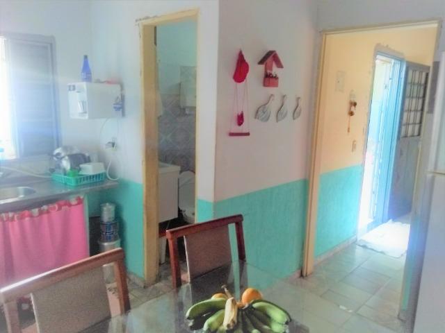Casa 2 quartos nos fundos, mas kit na lateral,recanto das emas quadra 605 - Foto 5