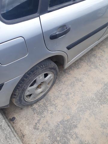 Vende-se carro - Foto 2