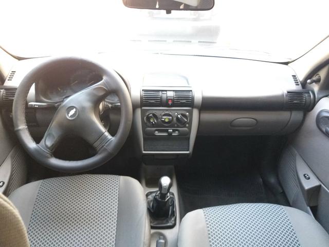 GM Corsa CLASSIC 2011 - Foto 2