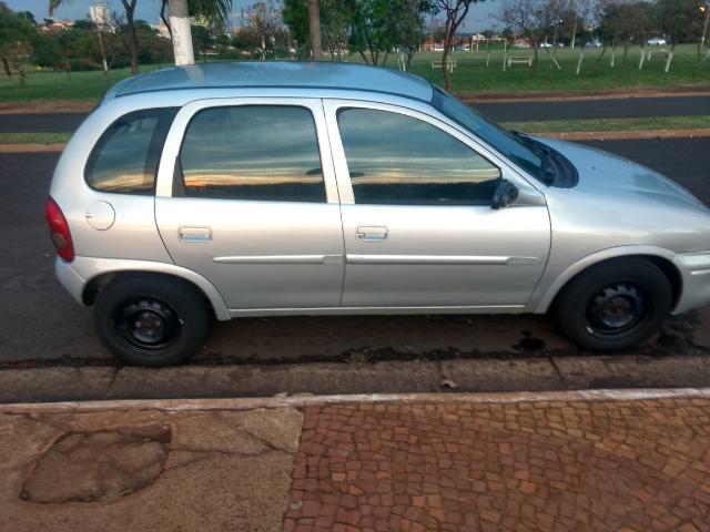 Corsa 4 Portas 8990. ANO - Foto 2