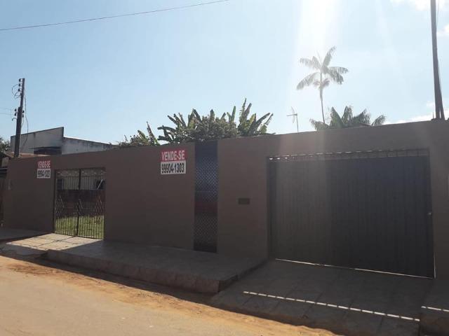 Venda Casa, com 2 terrenos e uma kitnet - Aeroporto Velho - Foto 2