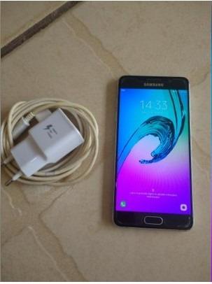 Galaxy a5 2016 2 gigas ram 16 gigas interno