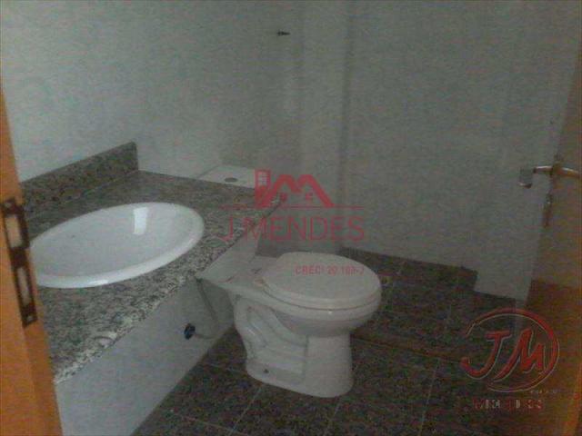 Locação de apartamento de 2 dormitórios sendo 2 suítes, varanda Gourmet c/ vista ... - Foto 16