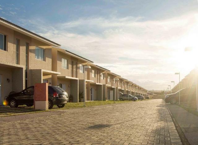 CA1572 Casa 80m² Cond. Magna Villaris 3 Qts Sendo 2 Sts Decorada, Climatizada, e Mobiliada