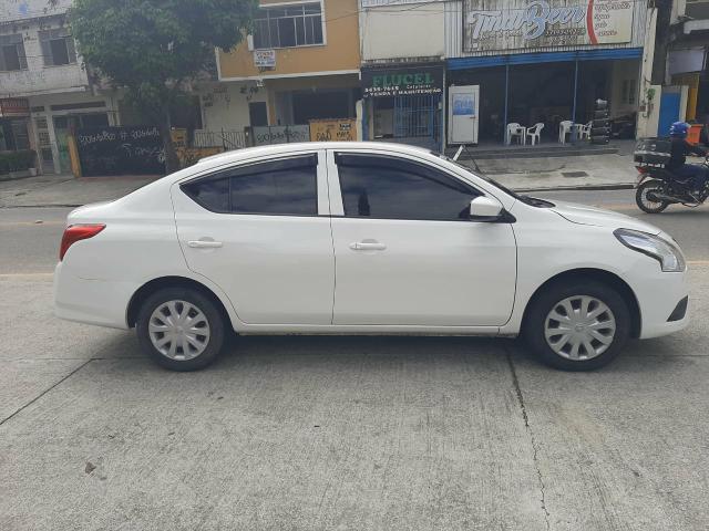 Versa 1.6 SV 2016 GNV (Plano uber) Entrada 20% + 48x fixas 699 - Foto 6
