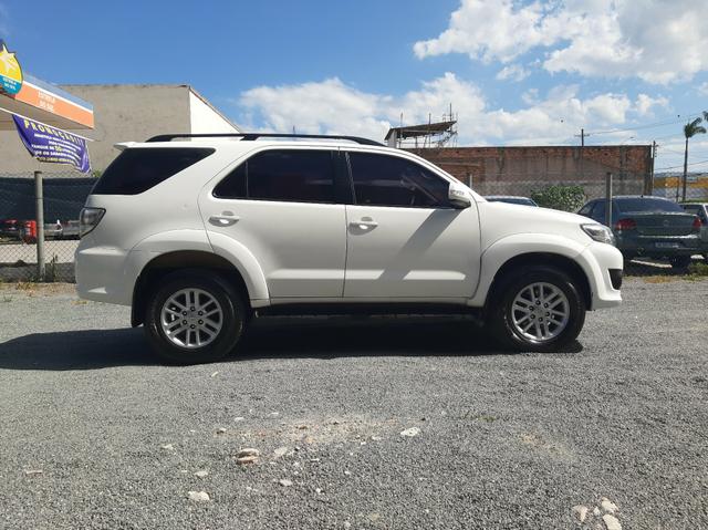 Toyota Hilux SW4 2.7 Flex 2012/2013 único dono automática - Foto 6