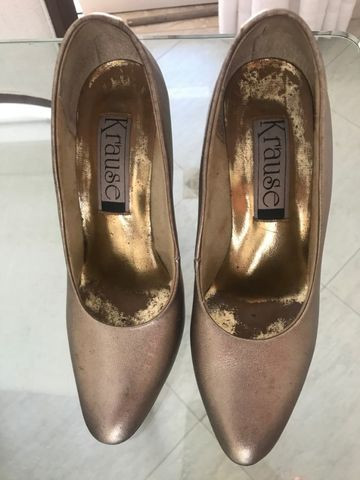 sapatos ouro velho