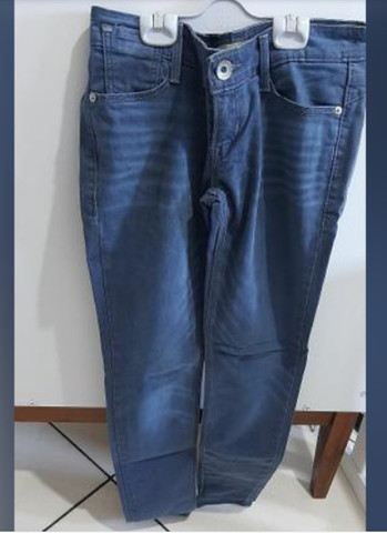 calça jeans marca levis