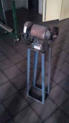 Esmeril 229 v trifásico - Foto 5