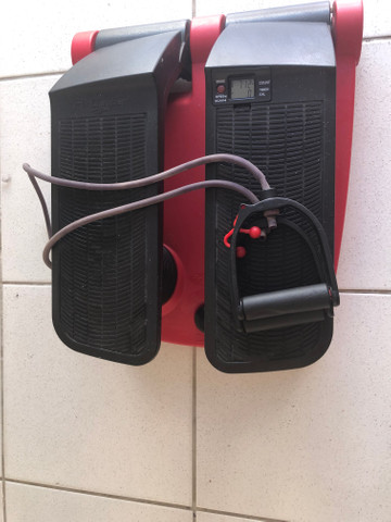 Aparelho de ginástica ( Air climber) - Foto 2